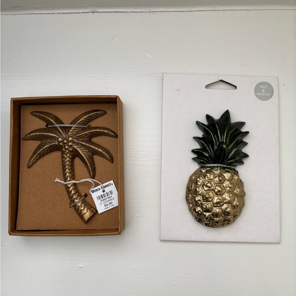 Gold Palm Tree and Pineapple Wall Decor Set